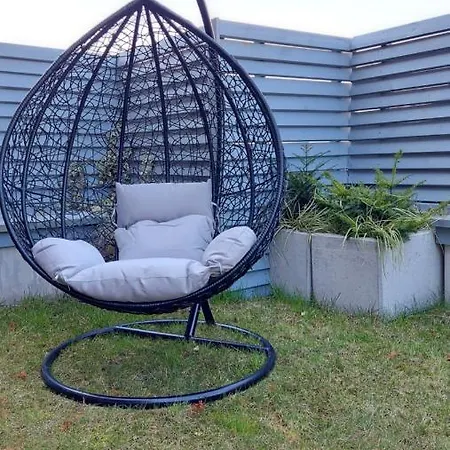 شقة Luxury With Large Terrace فروتسواف