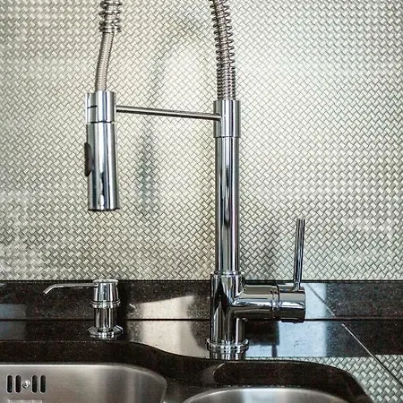 Luxury With Large Terrace Apartmán